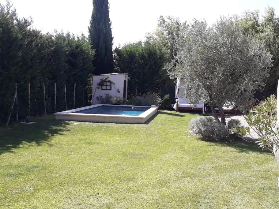 Le Cabanon Tendance Du Luberon Mérindol Exterior photo