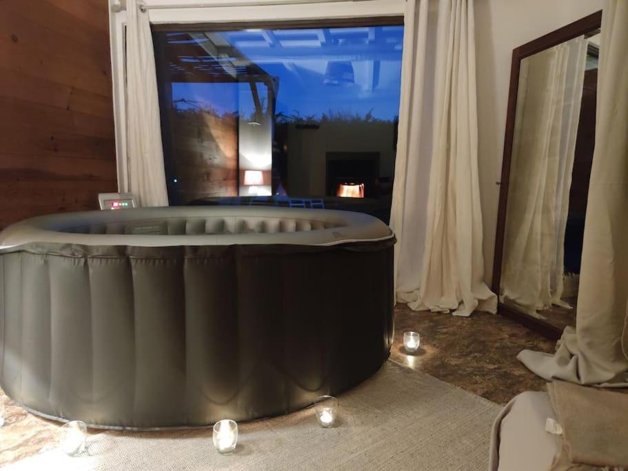 Le Cabanon Tendance Du Luberon Mérindol Exterior photo