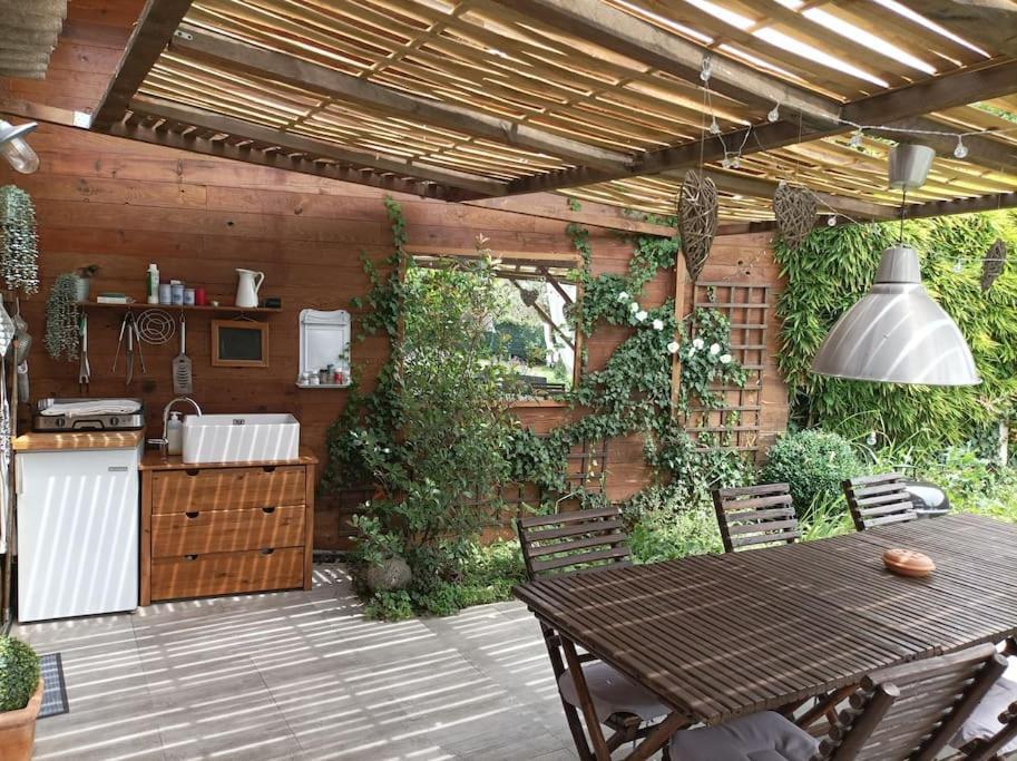 Le Cabanon Tendance Du Luberon Mérindol Exterior photo
